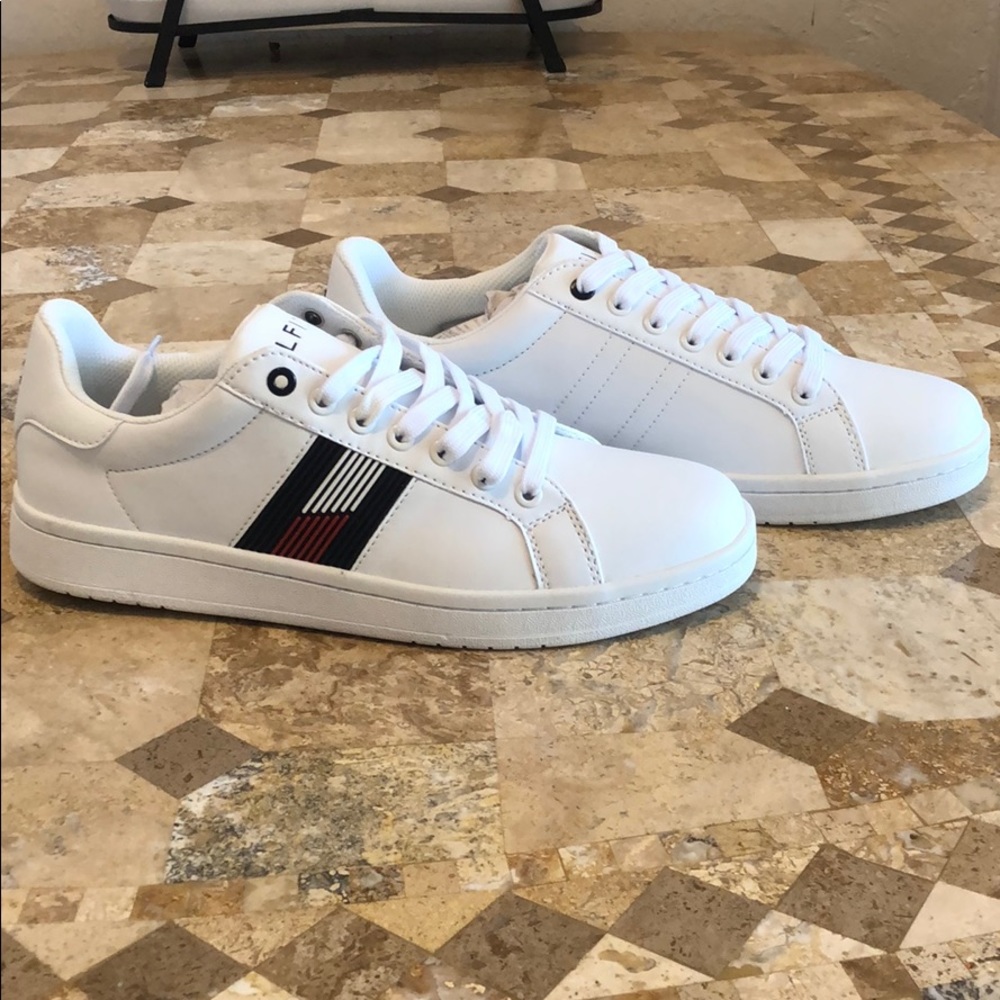White Tommy Hilfiger sneakers